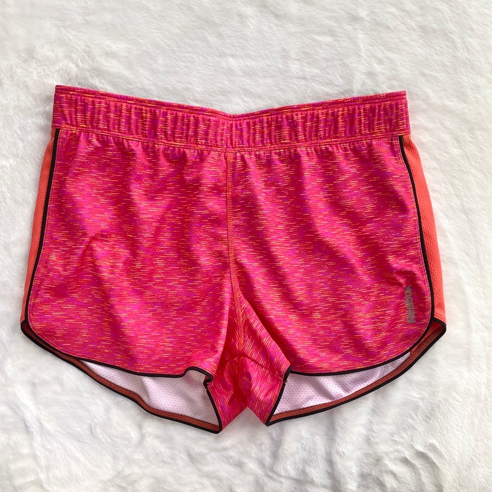NWOT Hot Pink Reebok Shorts in Size Medium